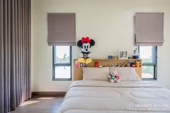 ห้องนอนตกแต่งด้วยผ้าม่าน 07 @ บ้านสร้างเอง ฉะเชิงเทรา
