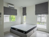ห้องนอนเล็กตกแต่งด้วยผ้าม่านพับ 01 @ มัณฑนา ราชพฤกษ์-นครอินทร์