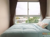 ห้องนอนเล็ก กับม่านจีบ สีน้ำตาล 04 @ Metro Luxe พหลโยธิน-สุทธิสาร