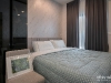ห้องนอนใหญ่ตกแต่งด้วยวอลเปเปอร์และผ้าม่าน 05 @ Niche Mono Mega Space บางนา