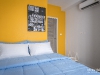 ห้องนอนเล็กตกแต่งด้วยผ้าม่านลอน สีน้ำเงิน 07 @ Notting Hill สุขุมวิท 105