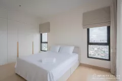 ห้องนอน 1 ตกแต่งด้วยผ้าม่าน 17  @ Supalai Loft ประชาธิปก-วงเวียนใหญ่