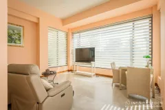 Roller-Blinds-At-Windmill-83
