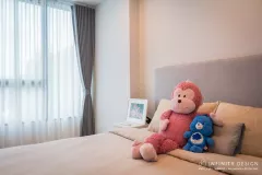 ห้องนอนตกแต่งด้วยผ้าม่าน 03 @ Zelle Plus สาทร-ราชพฤกษ์